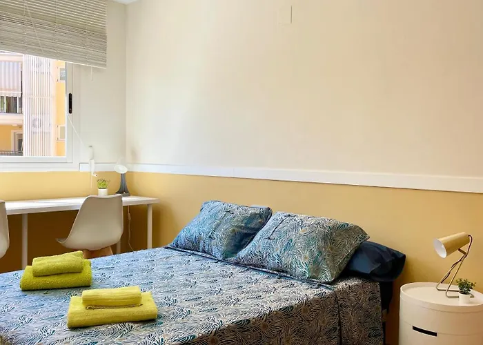 Bonito Apartamento En Denia Con Piscina Y Vistas